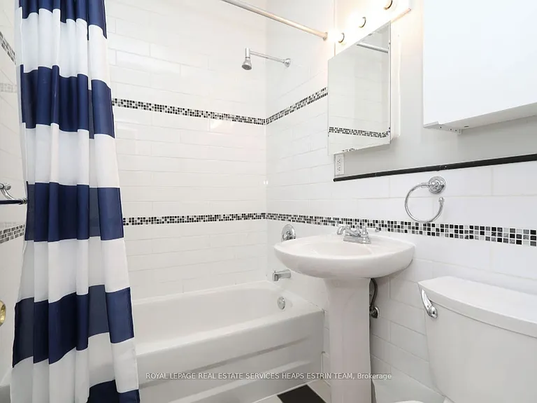 476 Euclid Ave #UPPER — Photo 26