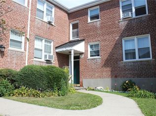 260 Church St APT 3B2, White Plains, NY 10603