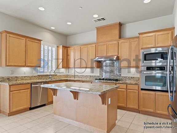 5th image of 213 Marbella Ln