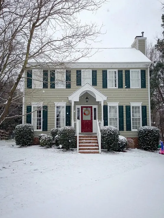 3 bed, 2.5 bath, 1600 sqft, $2,400 — Photo 1