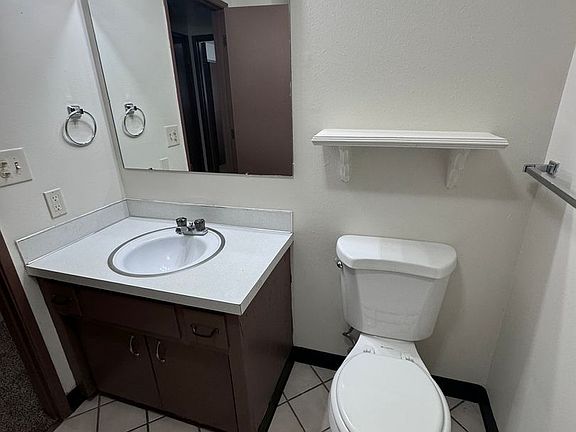 5th image of 1525 Browne Ave #A
