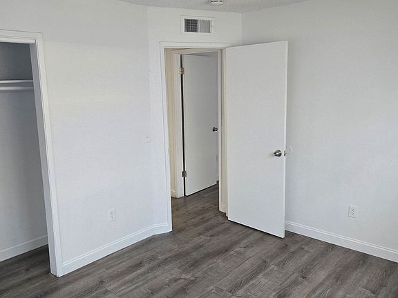 5th image of 100 W Caldwell Ave #12