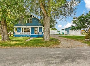 2009 N Long Rd, Greenacres, WA 99016