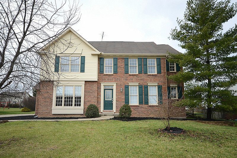 1st image of 6040 Bainbridge Ct