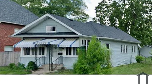 2 bed, 800 sqft, $1,400 — Photo 1