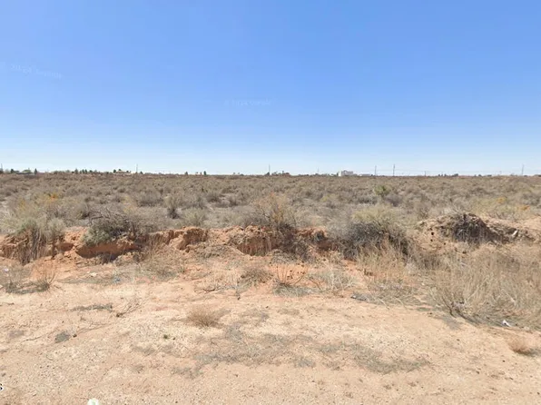 14625 Van Fleet Rd, El Paso, TX 79938