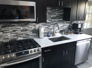 590 Fawn Dr, Toms River, NJ