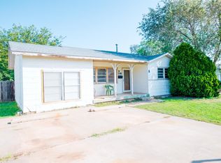 516 52nd St, Lubbock, TX 79404