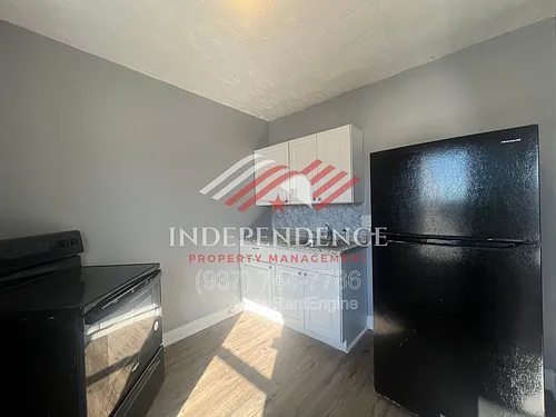 408 N Wayne St Photo 1