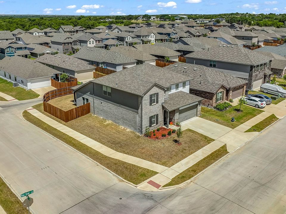 1st image of 2860 Fox Trail Ln
