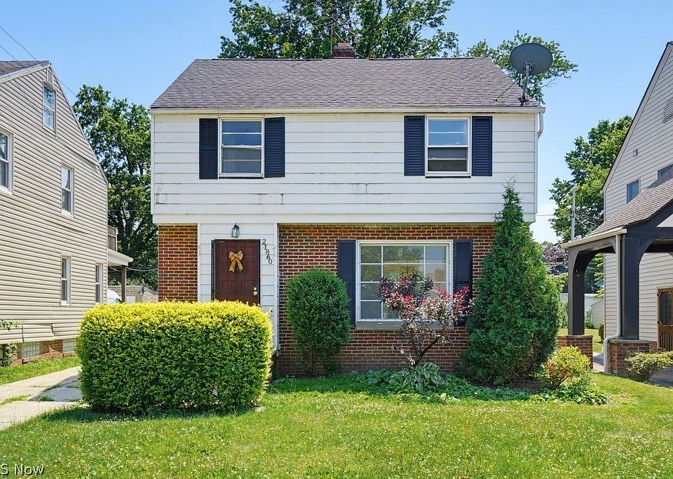 1st image of 21860 Roberts Ave