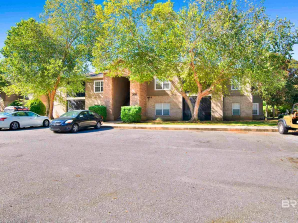 450 Park Ave APT 202, Foley, AL 36535