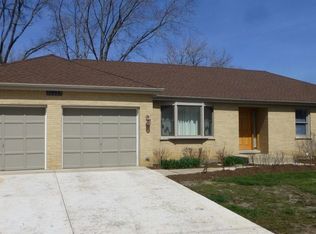 26629 N Main St, Wauconda, IL 60084