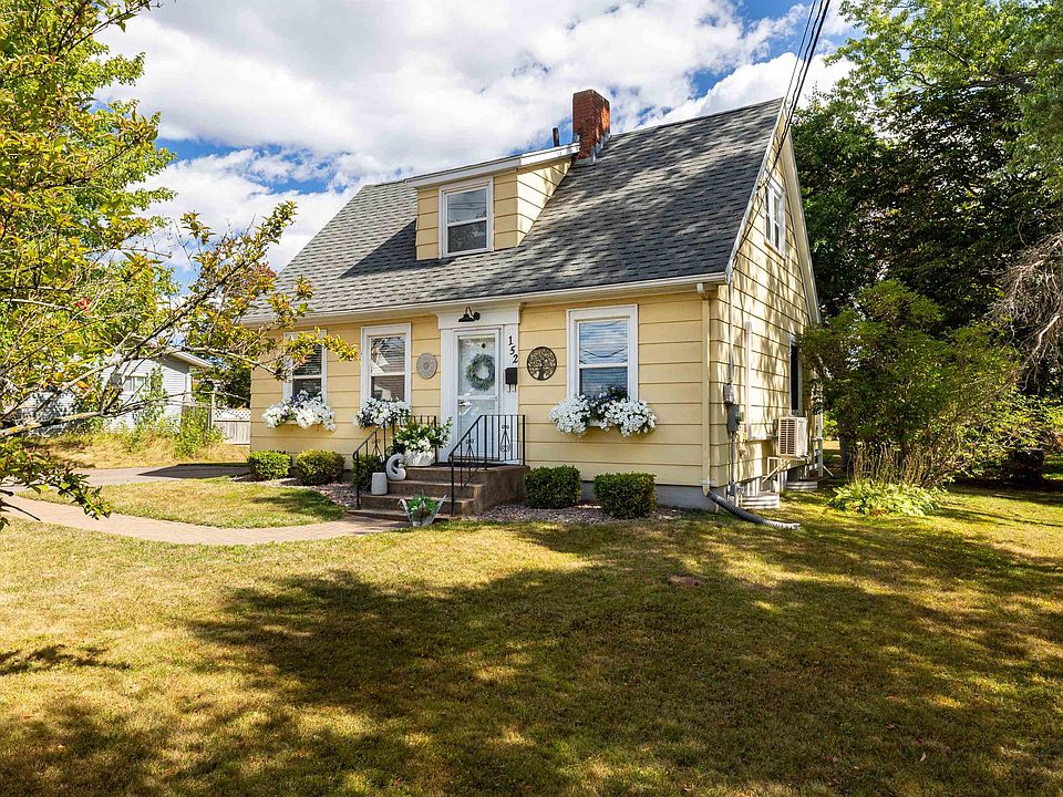 1st image of 152 Mount Edward Rd