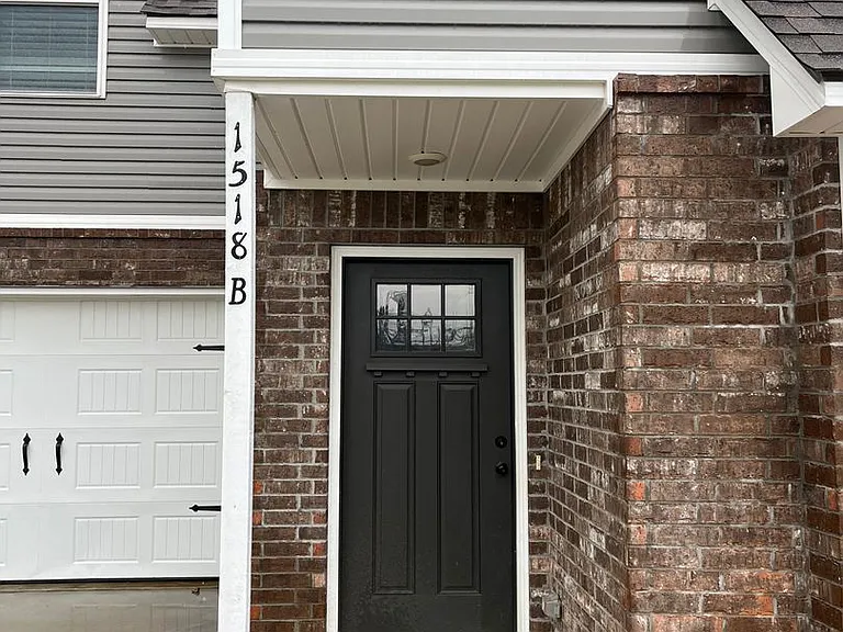 1518 Northridge Dr E — Photo 3