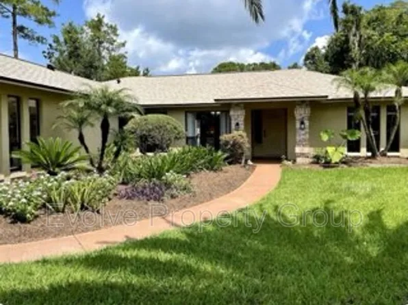81 Parkview Dr, Palm Coast, FL 32164