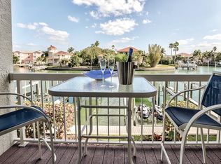 357 Madeira Cir, Tierra Verde, FL 33715