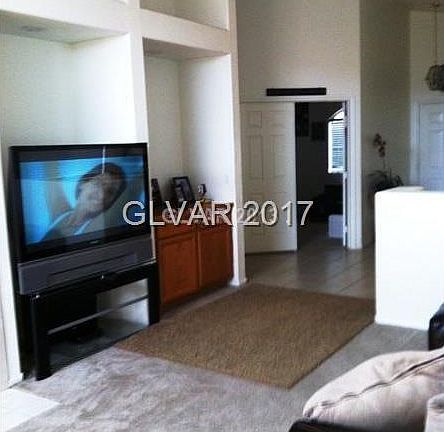 4th image of 508 Melrose Heights St