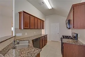2635 Silky Ct — Photo 4