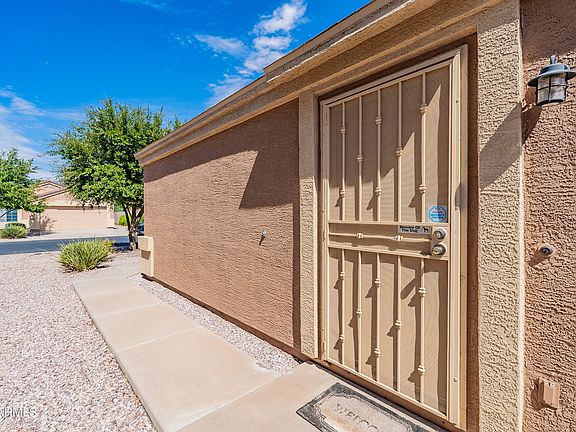 5th image of 23697 N HIGH DUNES Drive