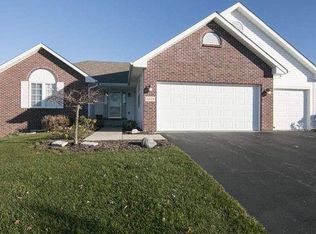 6535 Black Water Ct, Machesney Park, IL 61115