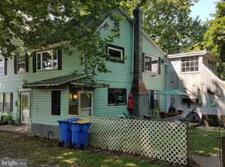 1024 W Trindle Rd, Mechanicsburg, PA 17055