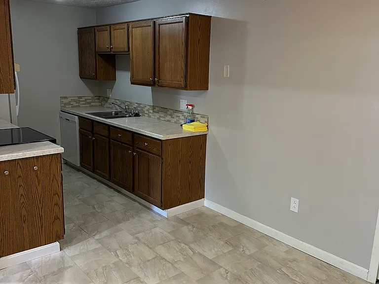 1544 Cedarwood Dr #157 — Photo 3