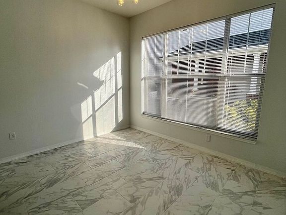 5th image of 25103 Harbour Vista Cir #25103