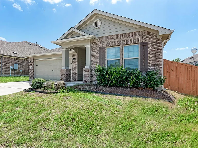 189 Tailwind Dr — Photo 8
