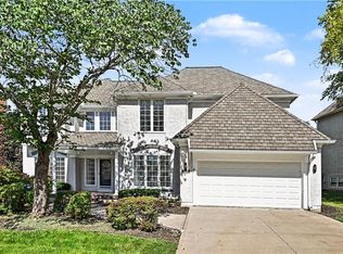 10240 S North Lake Ave, Olathe, KS 66061