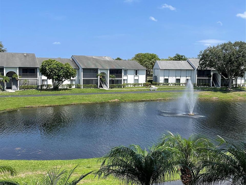 1st image of 1011 Green Pine Boulevard #C3