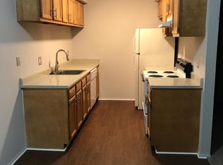 34756 W 8 Mile Rd APT 23, Farmington, MI 48335