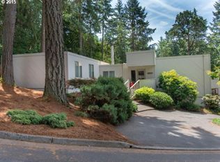1980 Kimberly Dr, Eugene, OR 97405