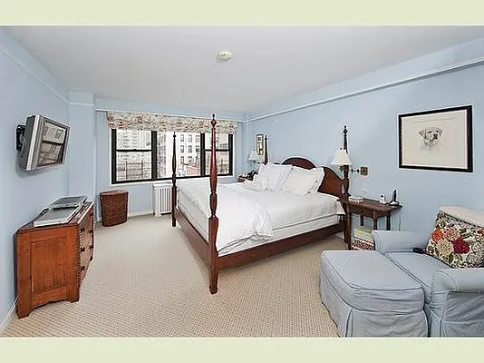 Sold by Stribling | media 5