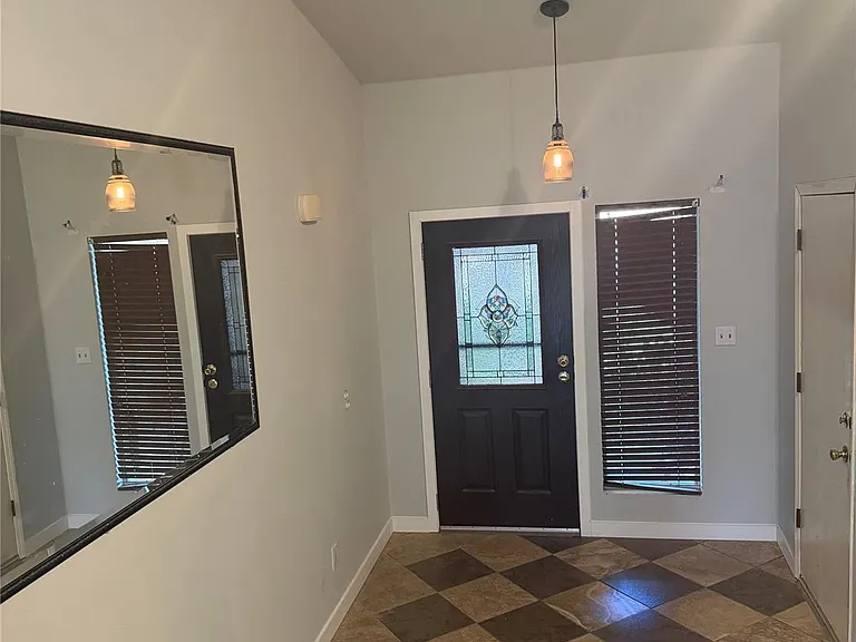 7007 Colony Loop Dr — Photo 6