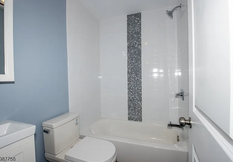 19 Northfield Ave #2R — Photo 13
