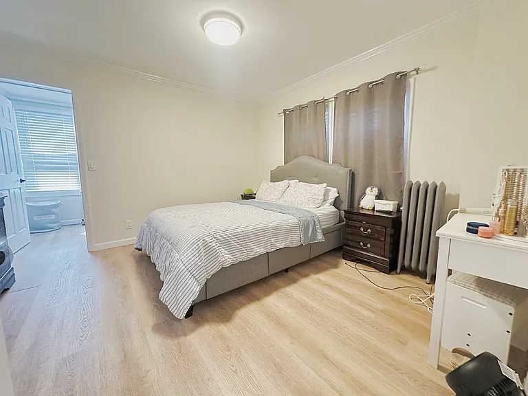 1 Vincent Ave — Photo 8