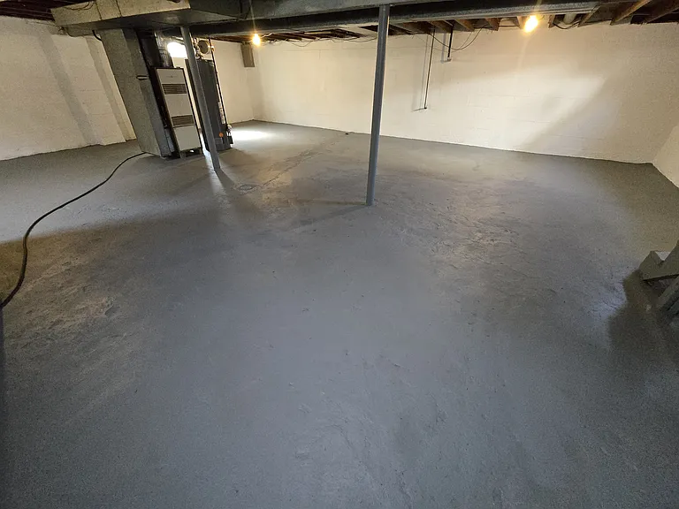 3431 Fullerton Ave — Photo 44