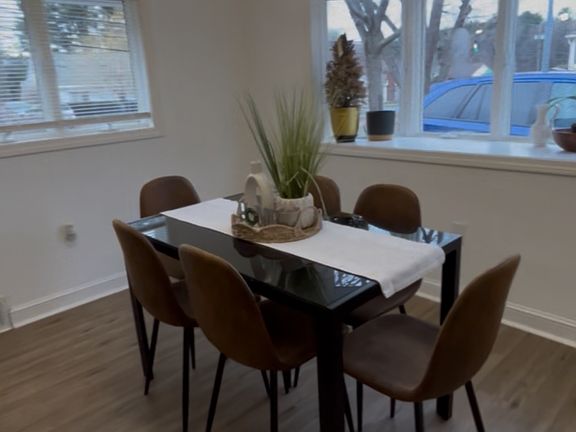 2nd image of 233 Hartford Turnpike