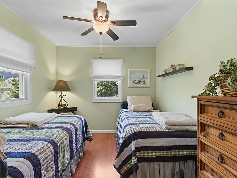 1600 Captain Kidd Dr — Photo 16