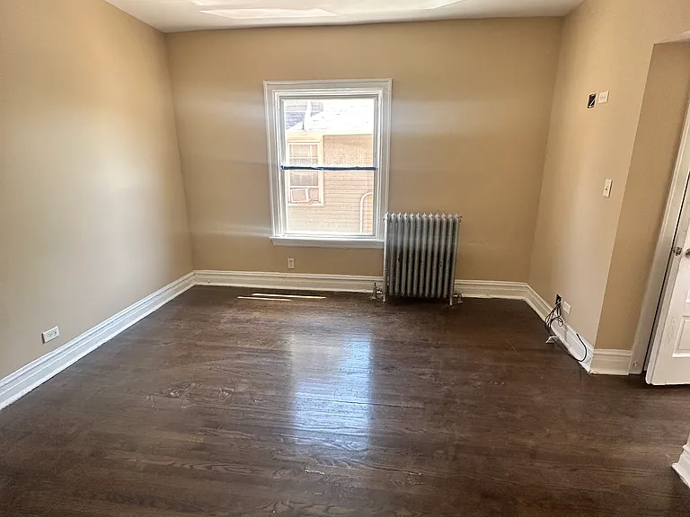 5821 W Erie St #2 — Photo 14