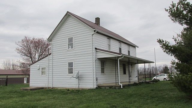 1st image of 3825 Logan Thornville Rd NE