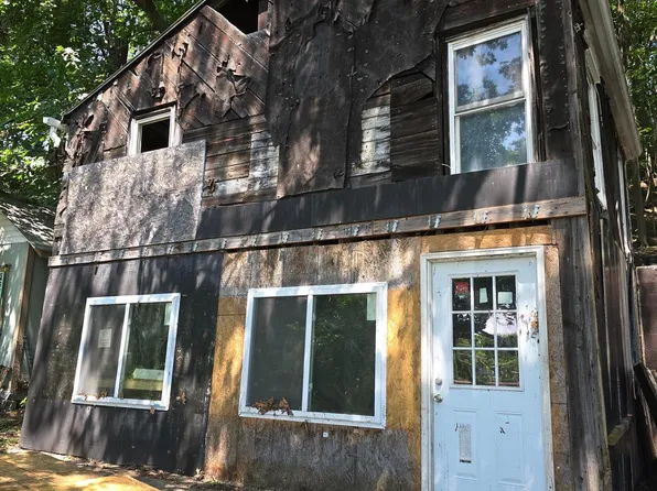 762 Port Carbon Saint Clair Hwy, Pottsville, PA 17901