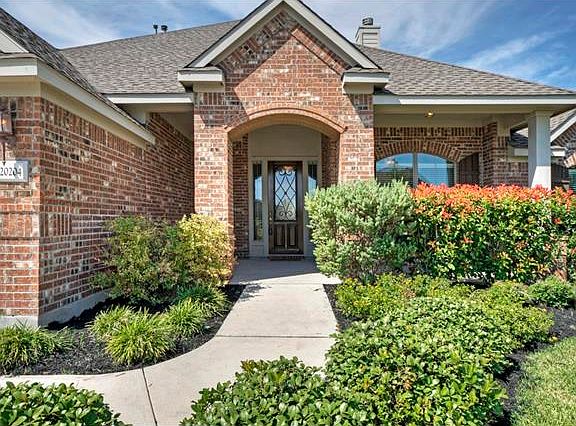 2nd image of 20204 Sandpiper Spot Ct