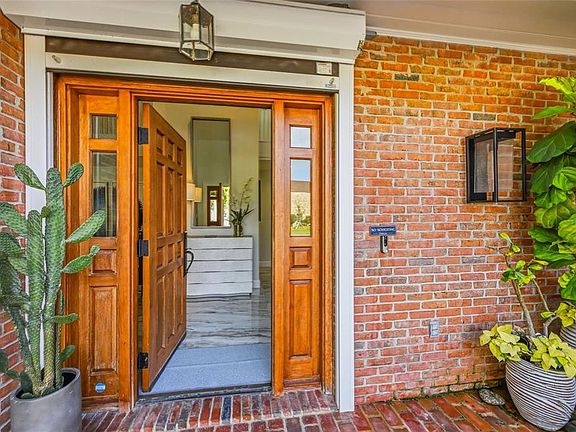 4th image of 1307 Riverview Cir