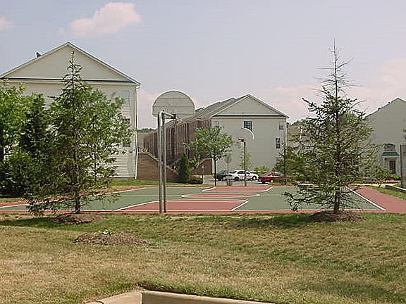 2nd image of 2573 Pennymoor Ct