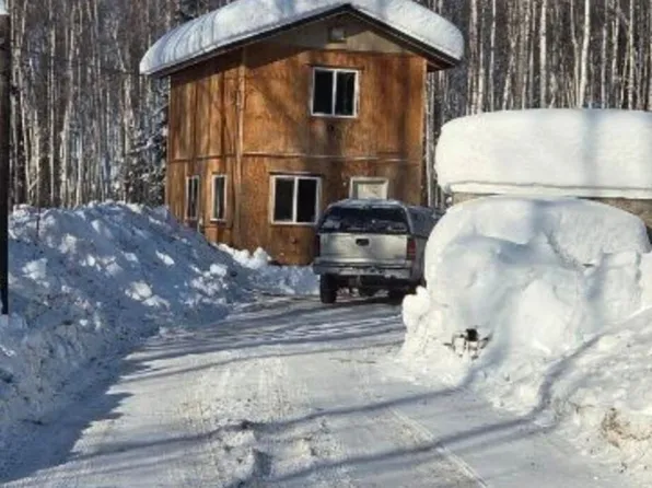 110 Chief Thomas Rd, Nenana, AK 99760