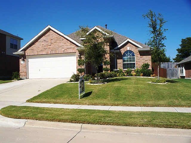 1st image of 1221 Cedar Branch Dr