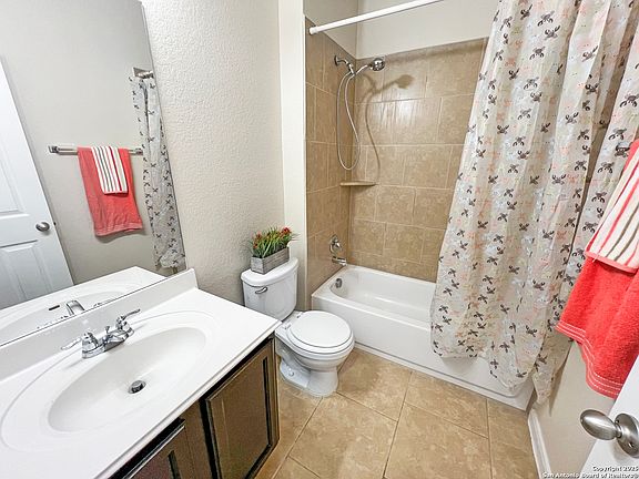 5th image of 8915 Palmetto Park