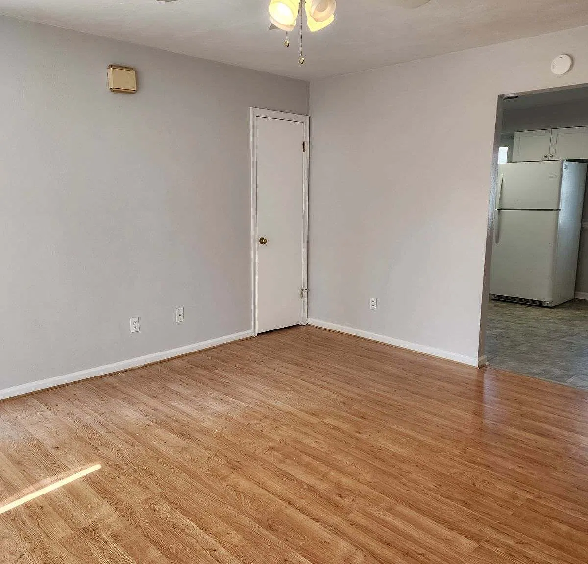 9279 Coleman Ave — Photo 2